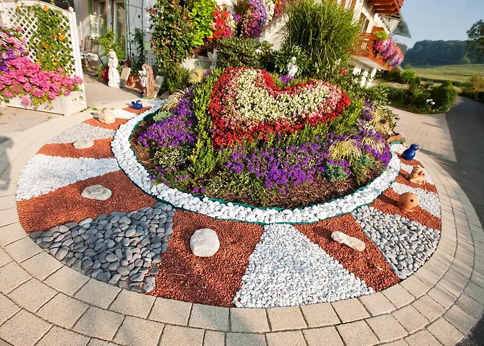 Hotel Garni Drei-maederl-haus 4*